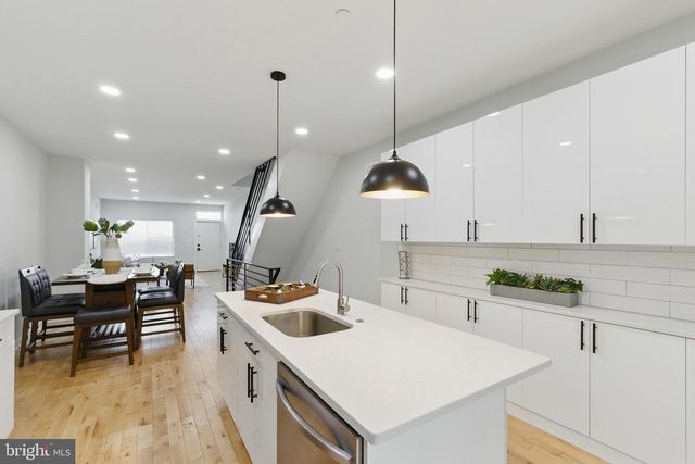 1320 S 31ST ST, Philadelphia, PA 19146