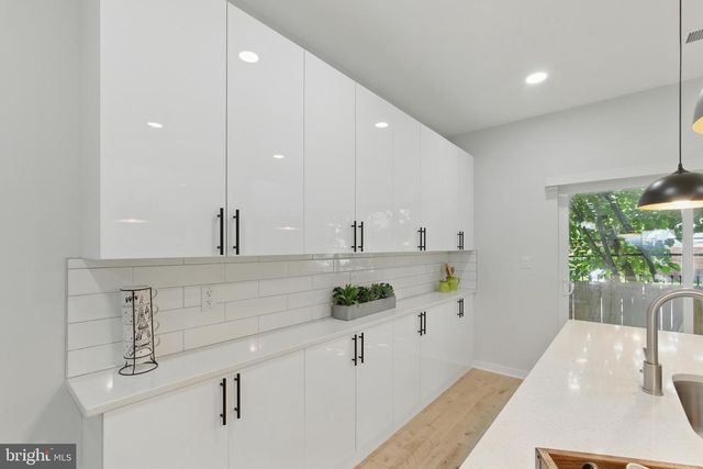 1320 S 31ST ST, Philadelphia, PA 19146