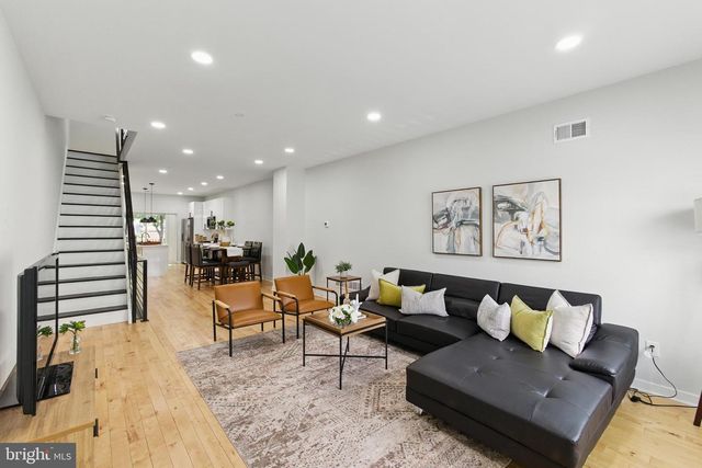 1320 S 31ST ST, Philadelphia, PA 19146