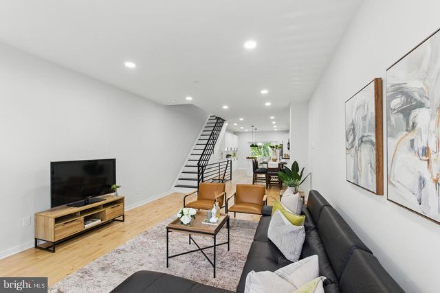 1320 S 31ST ST, Philadelphia, PA 19146