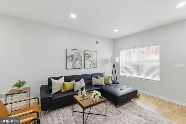 1320 S 31ST ST, Philadelphia, PA 19146