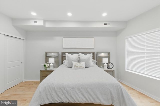 1320 S 31ST ST, Philadelphia, PA 19146