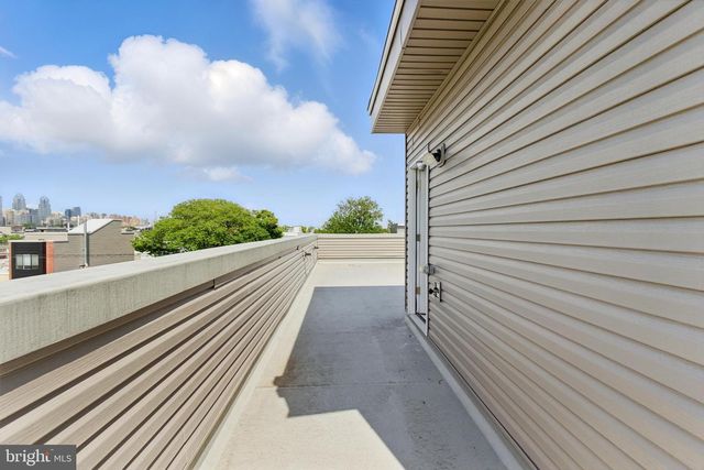 1320 S 31ST ST, Philadelphia, PA 19146