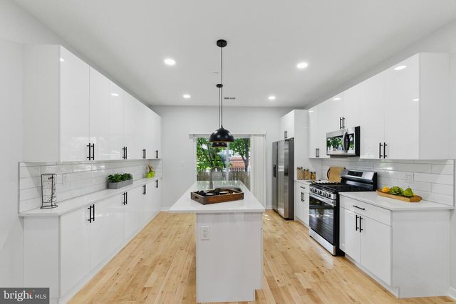 1320 S 31ST ST, Philadelphia, PA 19146