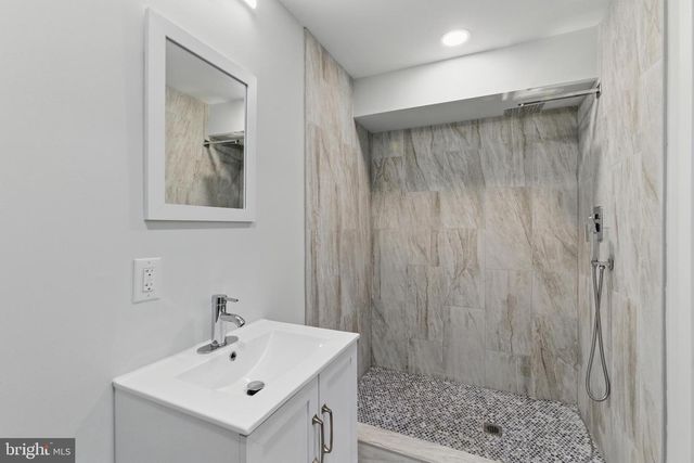 1320 S 31ST ST, Philadelphia, PA 19146