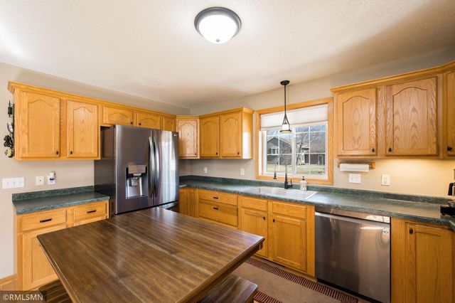 2209 Aspen Lane, North Mankato, MN 56003
