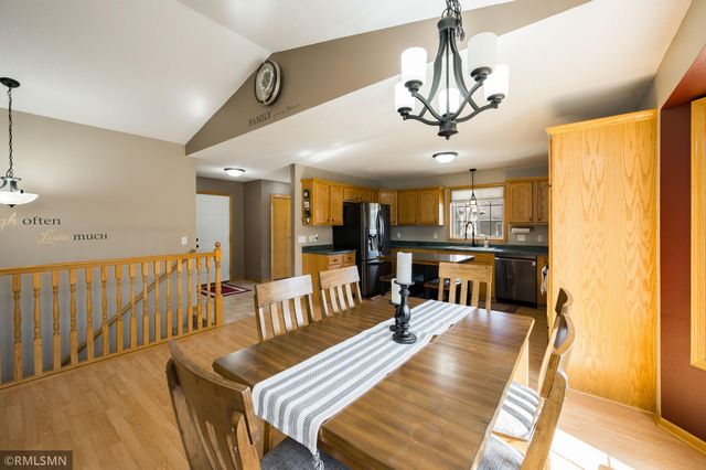 2209 Aspen Lane, North Mankato, MN 56003