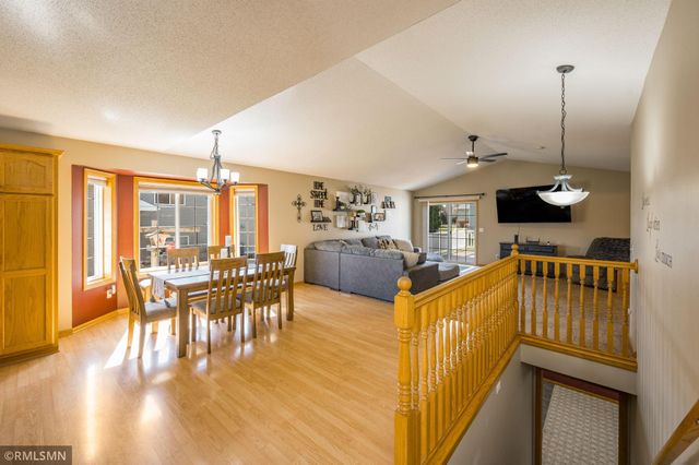 2209 Aspen Lane, North Mankato, MN 56003