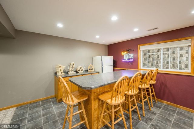 2209 Aspen Lane, North Mankato, MN 56003