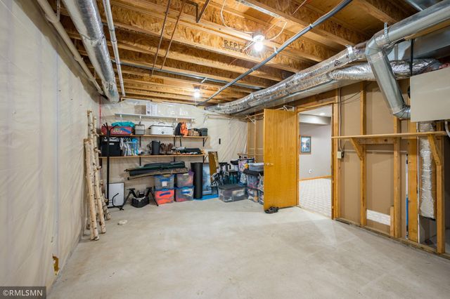 2209 Aspen Lane, North Mankato, MN 56003
