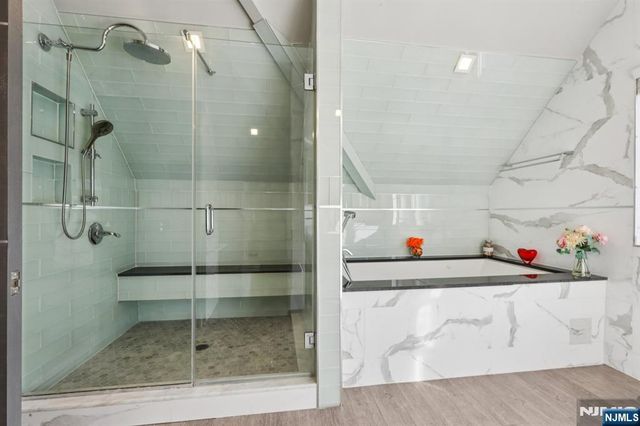 26 Hudson Terrace, Edgewater, NJ 07020