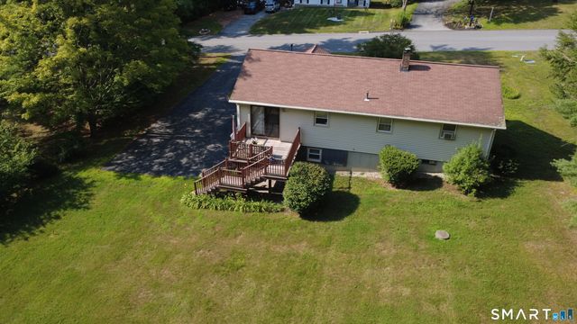 37 Henry Road, Killingly, CT 06239