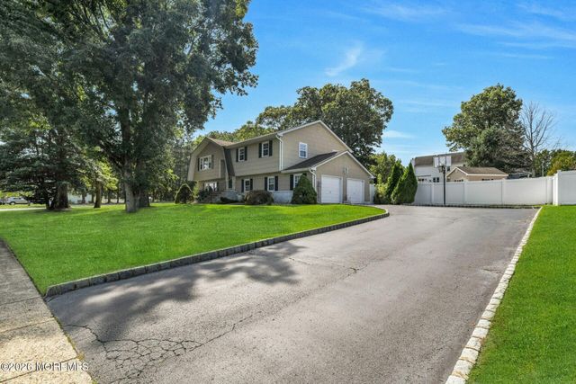 700 Merrimac Way, Brick, NJ 08724