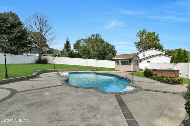 700 Merrimac Way, Brick, NJ 08724