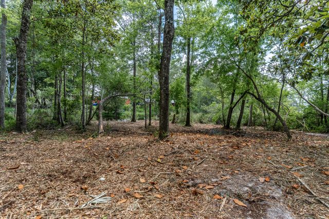 LOT 14 Bear Creek Court, Freeport, FL 32439