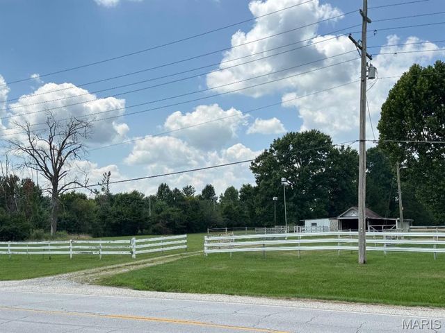 925 Highway KK, Troy, MO 63379