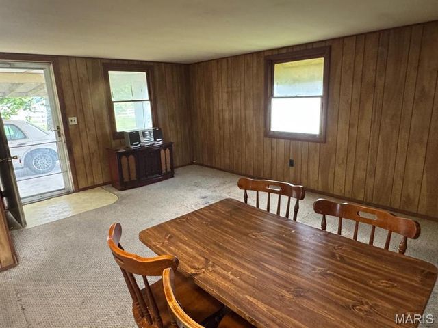 925 Highway KK, Troy, MO 63379