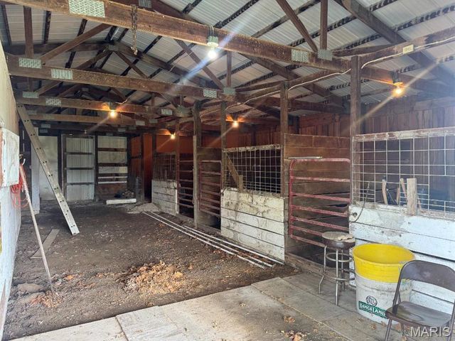 925 Highway KK, Troy, MO 63379