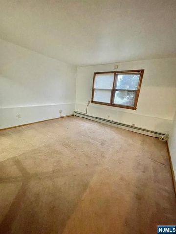 409 Phillip Avenue 1, Elmwood Park, NJ 07407