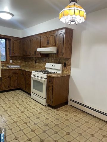 409 Phillip Avenue 1, Elmwood Park, NJ 07407