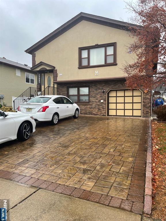 409 Phillip Avenue 1, Elmwood Park, NJ 07407