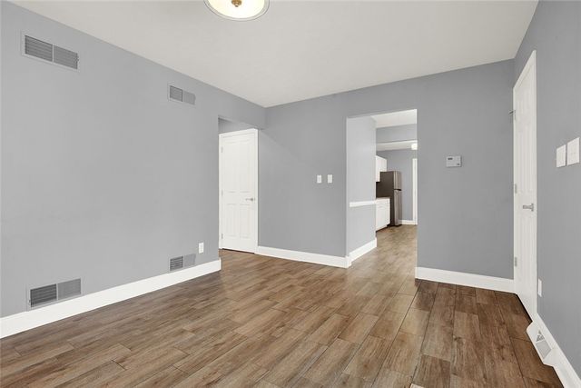 774 Vernon Dr, Rostraver, PA 15012