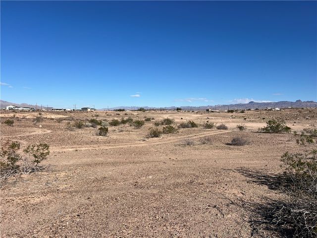 2116 N Oatman Road, Bullhead City, AZ 86442