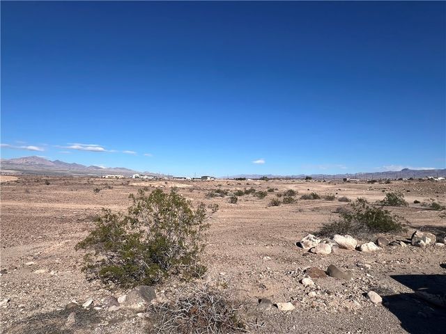 2116 N Oatman Road, Bullhead City, AZ 86442