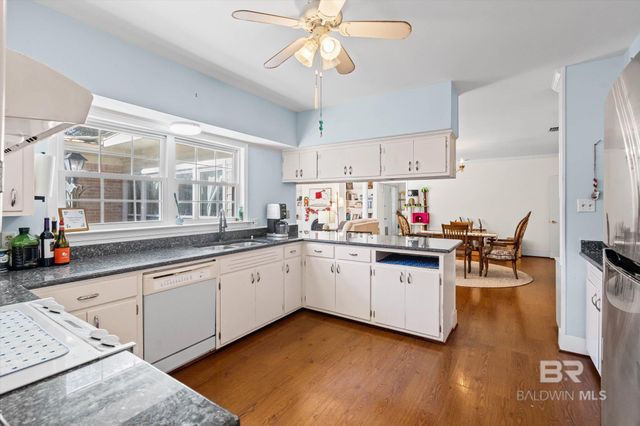 324 Hadrian Street, Mobile, AL 36606