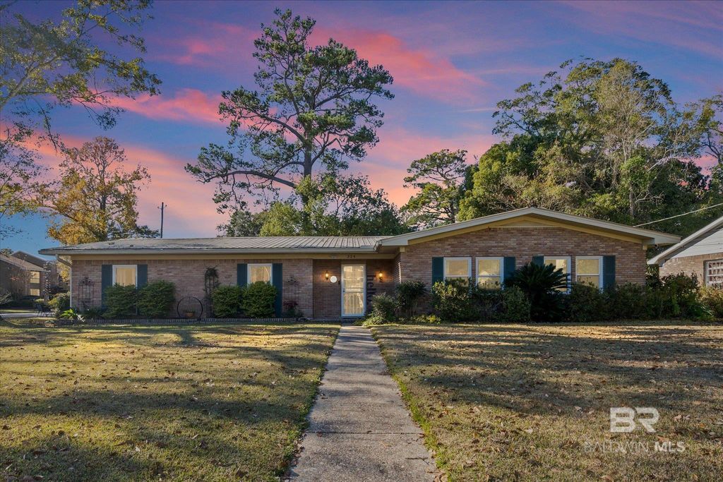 324 Hadrian Street, Mobile, AL 36606