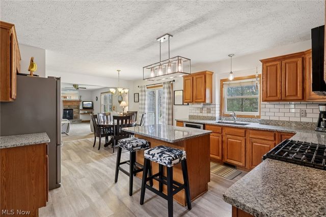 730 Mckee Trail, Hinckley, OH 44233