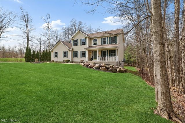 730 Mckee Trail, Hinckley, OH 44233