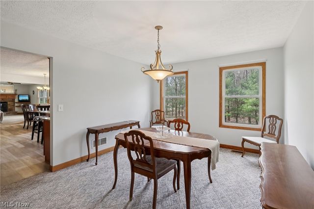 730 Mckee Trail, Hinckley, OH 44233