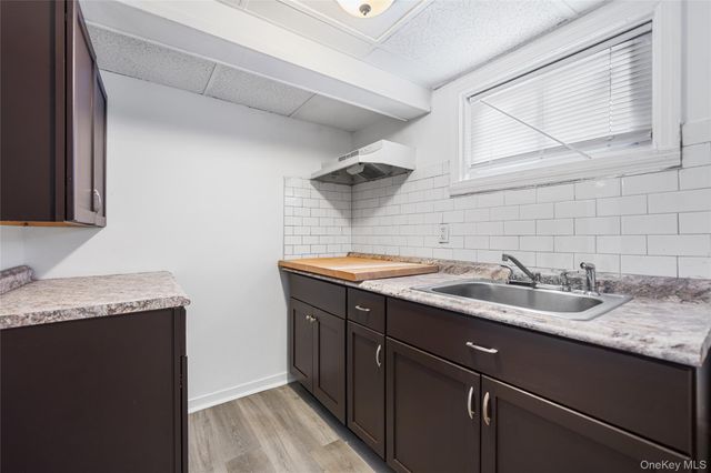 150-44 87th Road, Briarwood, NY 11432