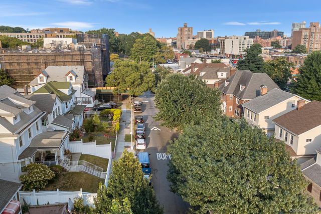 150-44 87th Road, Briarwood, NY 11432