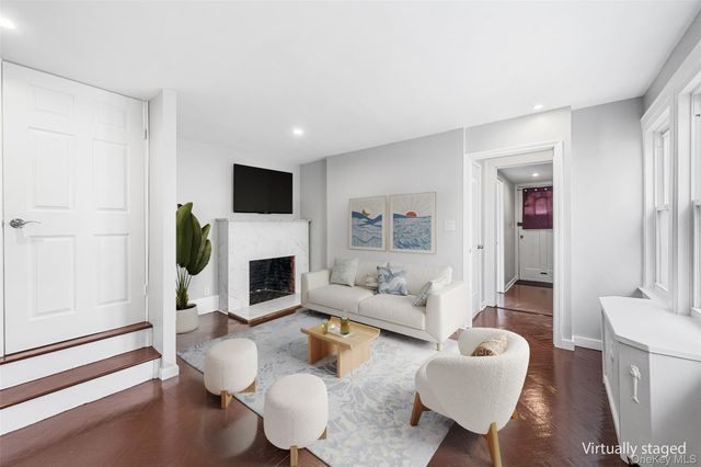 150-44 87th Road, Briarwood, NY 11432