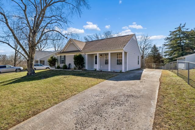 3221 Dockside Dr, Hermitage, TN 37076