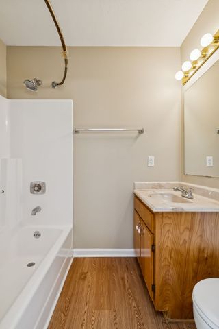 3221 Dockside Dr, Hermitage, TN 37076