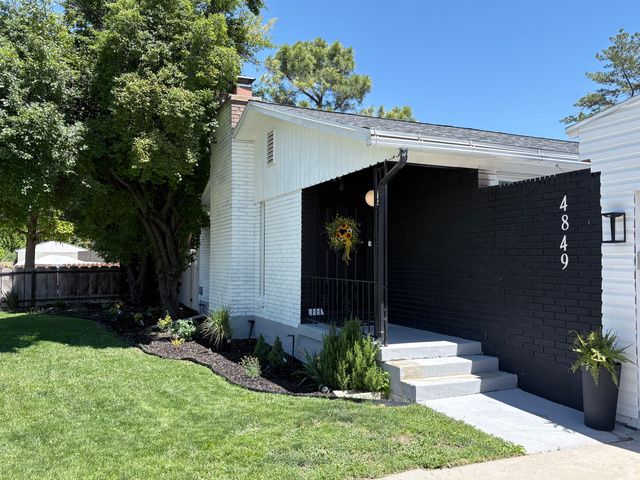 4849 S MARIANNA DR, Taylorsville, UT 84129