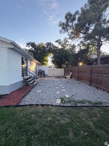 4849 S MARIANNA DR, Taylorsville, UT 84129