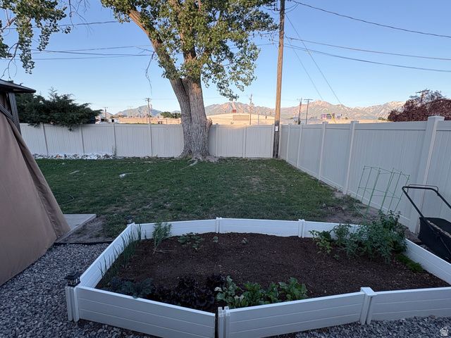 4849 S MARIANNA DR, Taylorsville, UT 84129