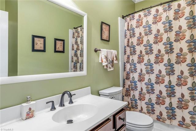 5307 Coveview Court, Greensboro, NC 27407