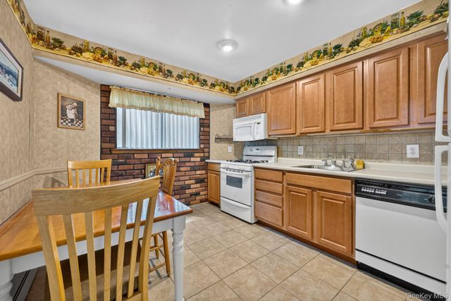 174 Beaver Drive, Mastic Beach, NY 11951