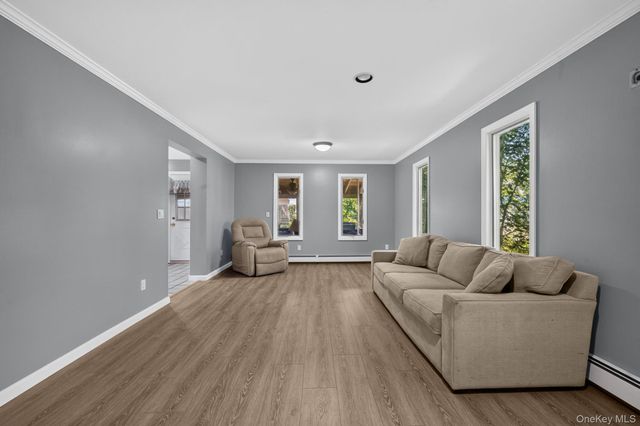 174 Beaver Drive, Mastic Beach, NY 11951