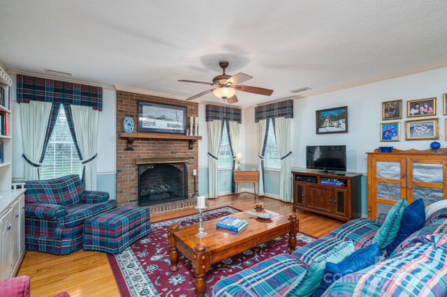 113 Old Stagecoach Road, Lawndale, NC 28090