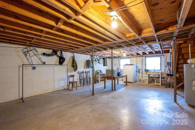 113 Old Stagecoach Road, Lawndale, NC 28090