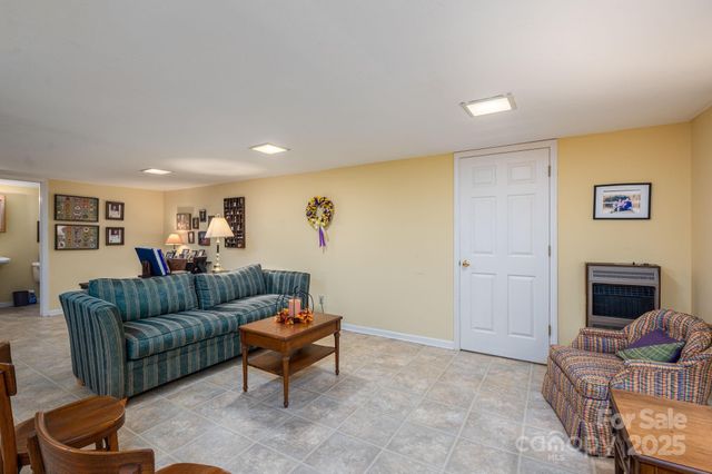 113 Old Stagecoach Road, Lawndale, NC 28090