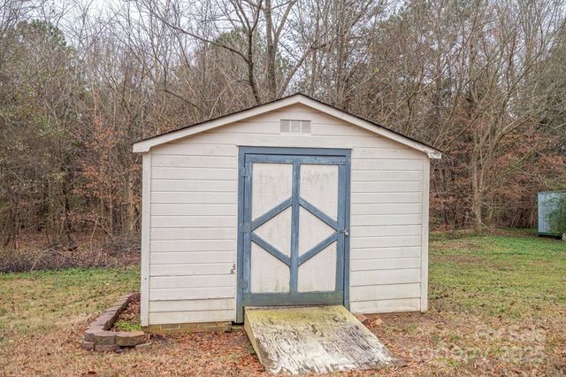 113 Old Stagecoach Road, Lawndale, NC 28090