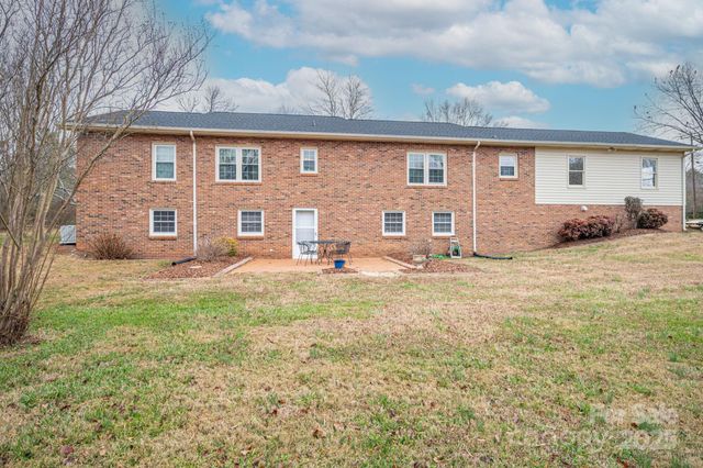 113 Old Stagecoach Road, Lawndale, NC 28090