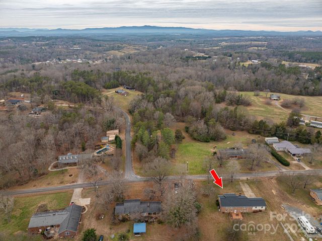 113 Old Stagecoach Road, Lawndale, NC 28090